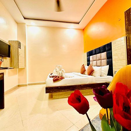 Hotel Sky International- Airport Zone Hyderabad Шамшабад Екстериор снимка